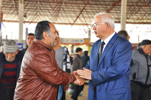 Torbalı Belediyesi nden 40 Dönümlük Kurban Pazarı