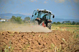 İşlenmeyen Araziler 40 Milyar Lira Kazandıracak