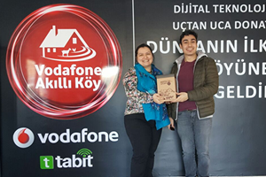 Anadolukutumda com Kurucusu Berkay Çerçi Vodafone Akıllı Köy de