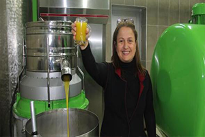 Kadın Girişimci 10 Yıllık Yağhane Hayalini Gerçekleştirdi