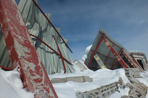 Milyonluk Tesis Yerle Bir