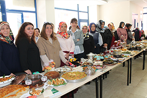 Niğdeli Kadınlardan Yöresel Ürünler