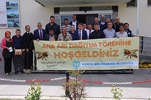 Büyükşehir Ana Arı Dağıtıma 3 İlçede Daha Devam Etti