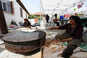 Gözleme Ve Ayrana Doydular