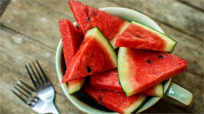 Gıda Komitesi Kararı Karpuz Ambalajlanıyor