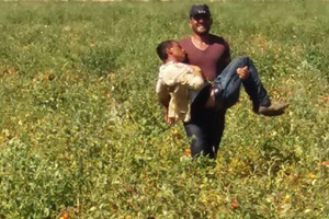 Sıcaktan Dolayı Tarım İşçisi Bayıldı