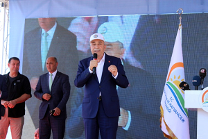 Fakıbaba Badem Hasat Şenliğini Başlattı