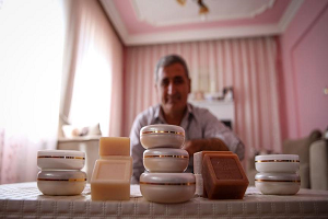 Eşek Sütünden Sabun Yüksek Fiyata Satılıyor