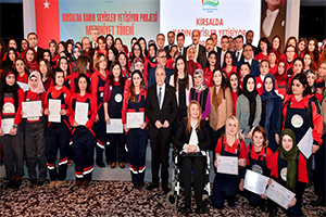 Kırsalda Kadın Seyisler Yetişiyor