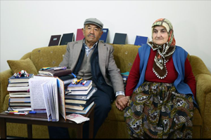 Mürsel Amca Köyün Bütün Sırlarını Günlüklerinde Saklıyor