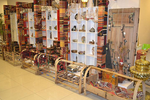 Köylerden Topladıklarını Dünyaya Satıyor