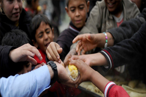 Her 9 Kişiden Biri Aç