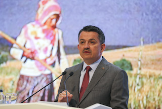 Toprak suyla buluştu ekonomiye katkı oldu