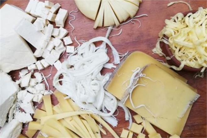 TÜRKİYE'NİN PEYNİRLERİ KAYIT ALTINA ALINACAK