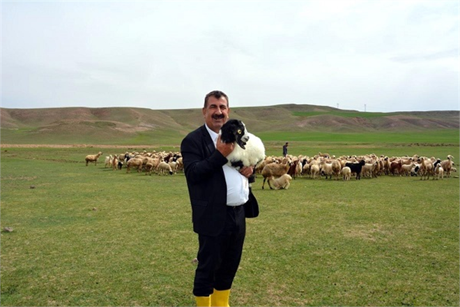 TÜDKİYEB Başkanı Çelik Kuzu Kayıplarının Önlenmesi İçin Yetiştiricileri Uyardı