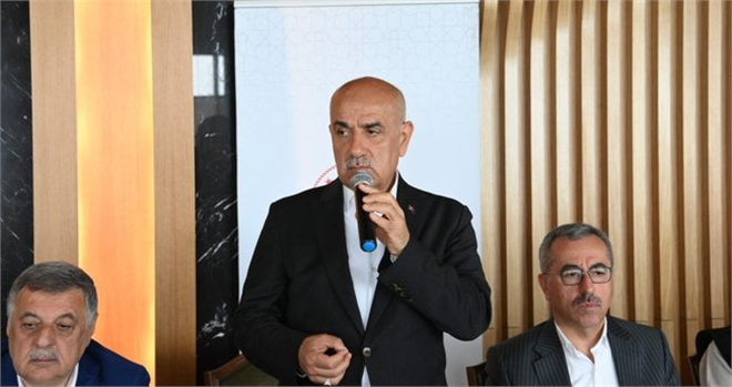 BAKAN KİRİŞCİ 21 MİLYON TON BUĞDAY REKOLTESİ BEKLENDİĞİNİ AÇIKLADI