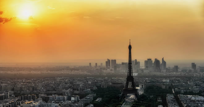 İKLİM ZİRVESİNDE 2 DERECELİK FELAKETTE UZLAŞILDI