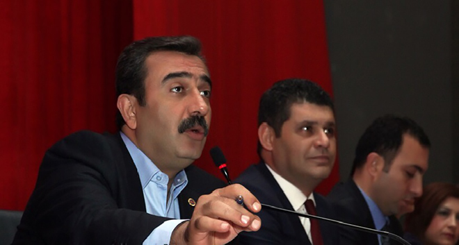 BİR TANE AĞACIN KESİLDİĞİ İSPAT EDİLSİN İSTİFA EDERİM